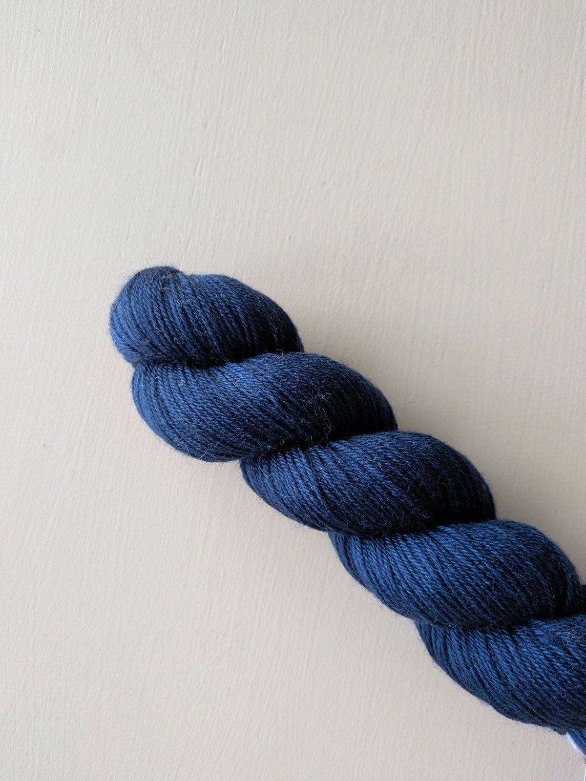 Laurelknits SuperSock – Eksklusivt håndfarvet merino strømpegarn