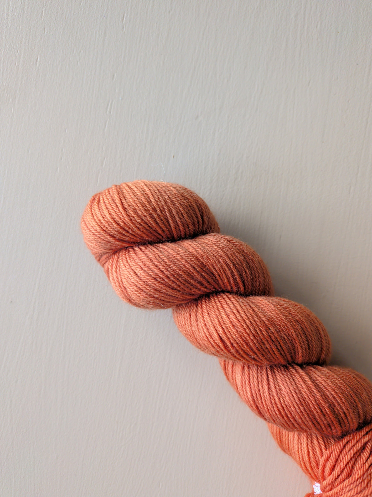 Laurelknits SuperSock – Eksklusivt håndfarvet merino strømpegarn