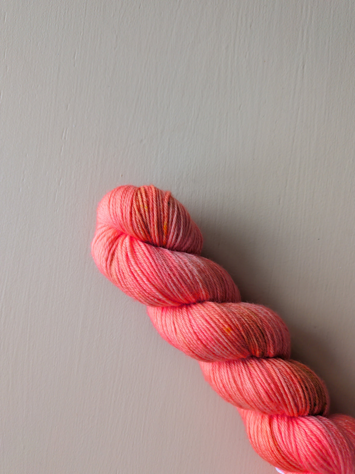 Laurelknits SuperSock – Eksklusivt håndfarvet merino strømpegarn
